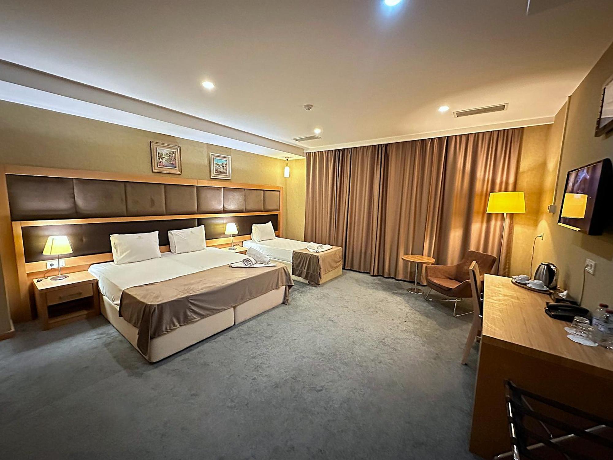 Gm City Hotel Baku Bagian luar foto