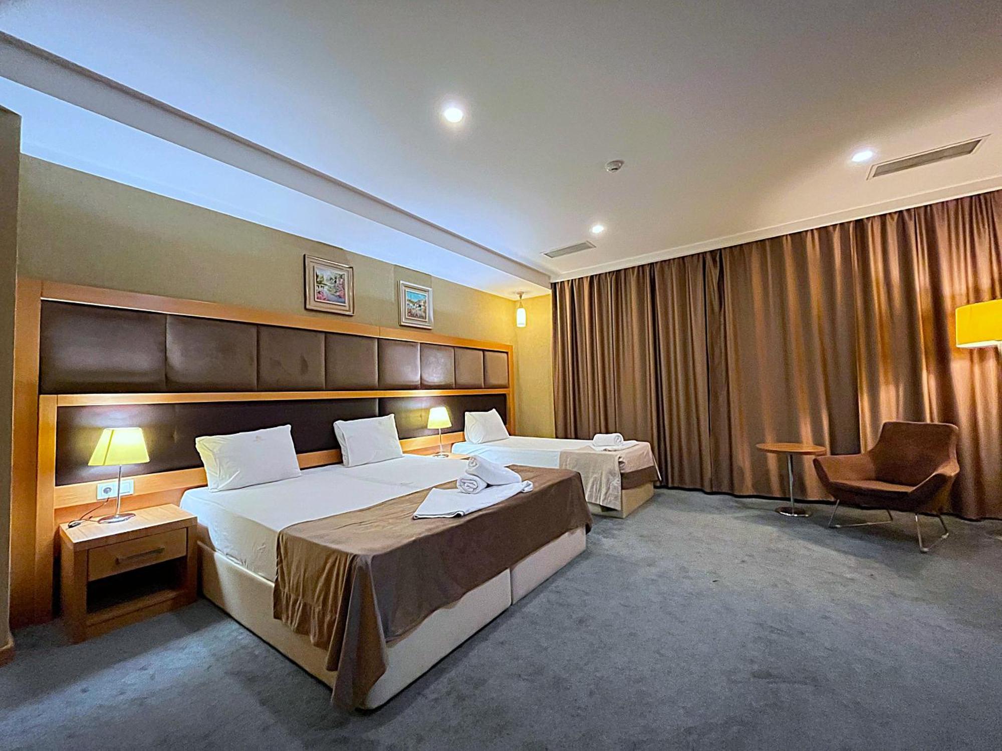 Gm City Hotel Baku Ruang foto
