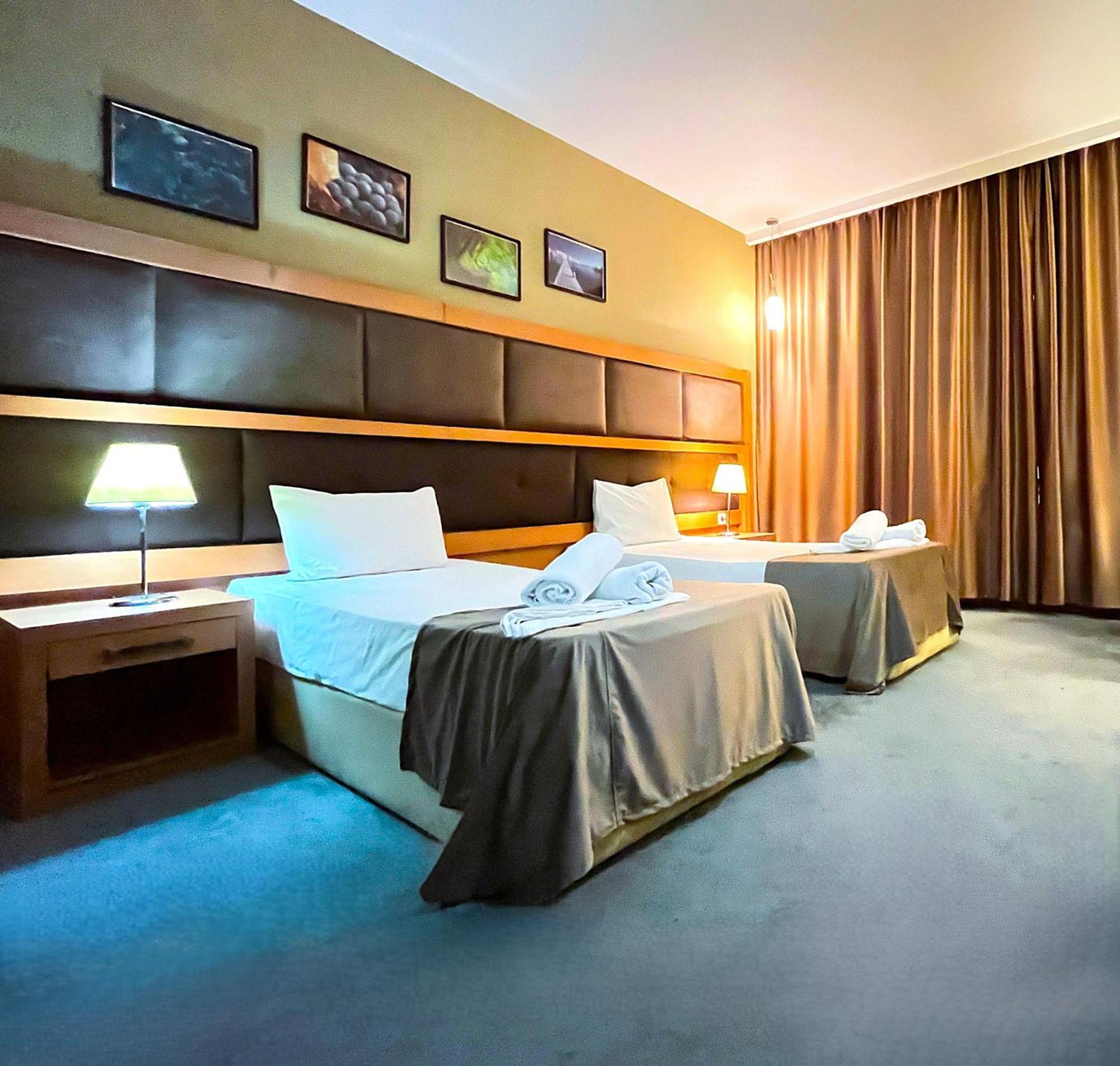 Gm City Hotel Baku Bagian luar foto