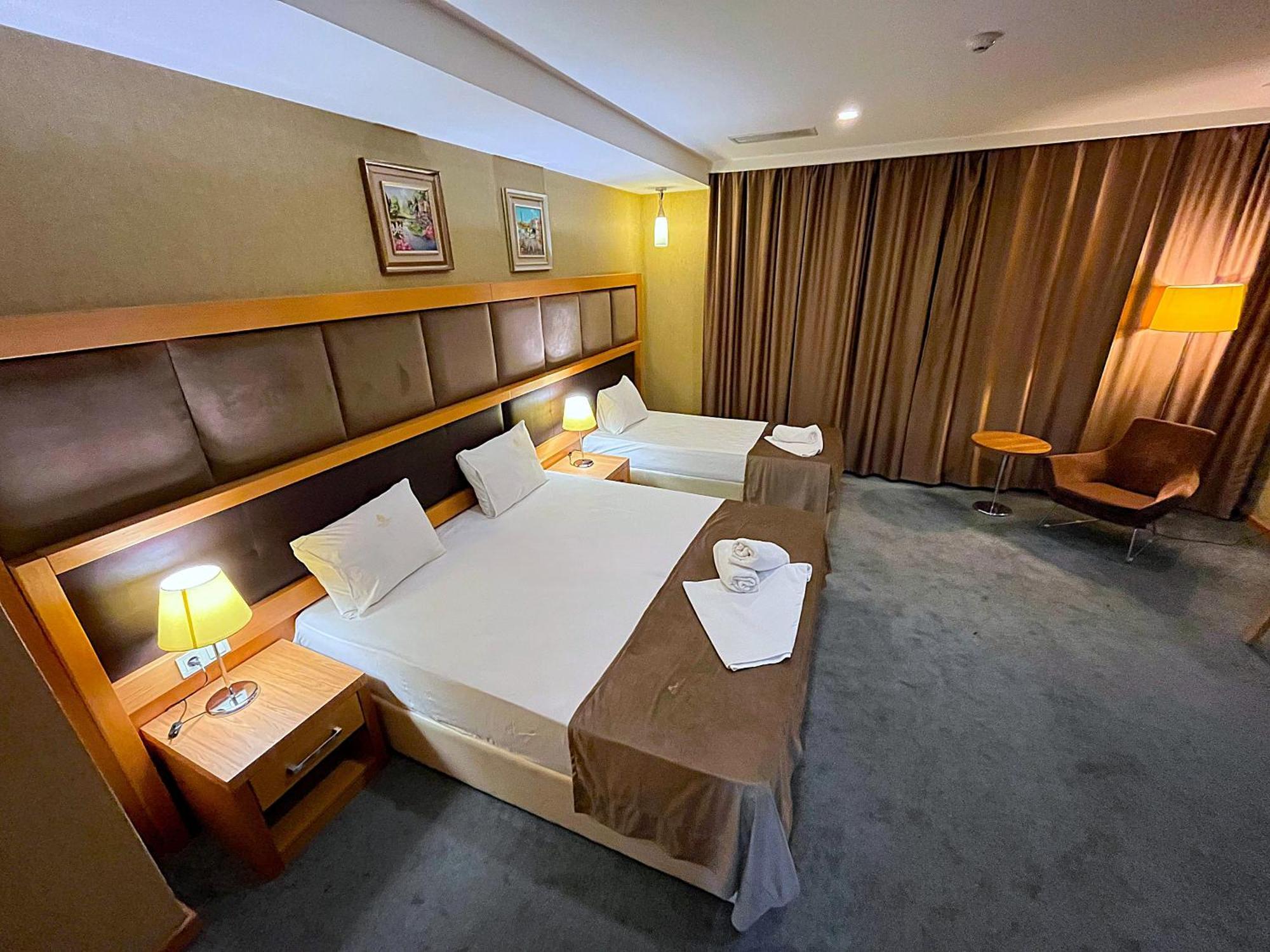 Gm City Hotel Baku Ruang foto