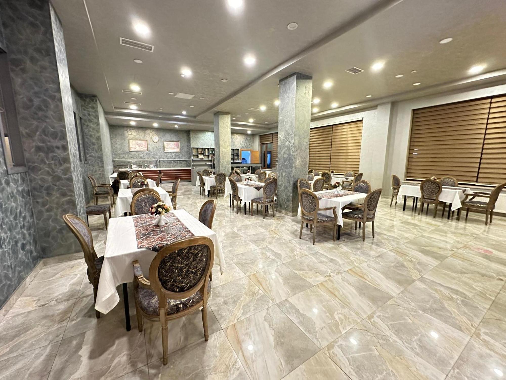 Gm City Hotel Baku Bagian luar foto