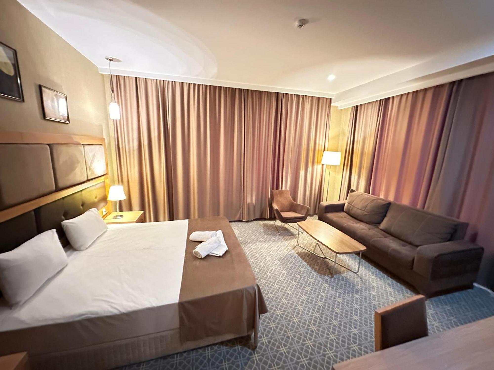 Gm City Hotel Baku Ruang foto