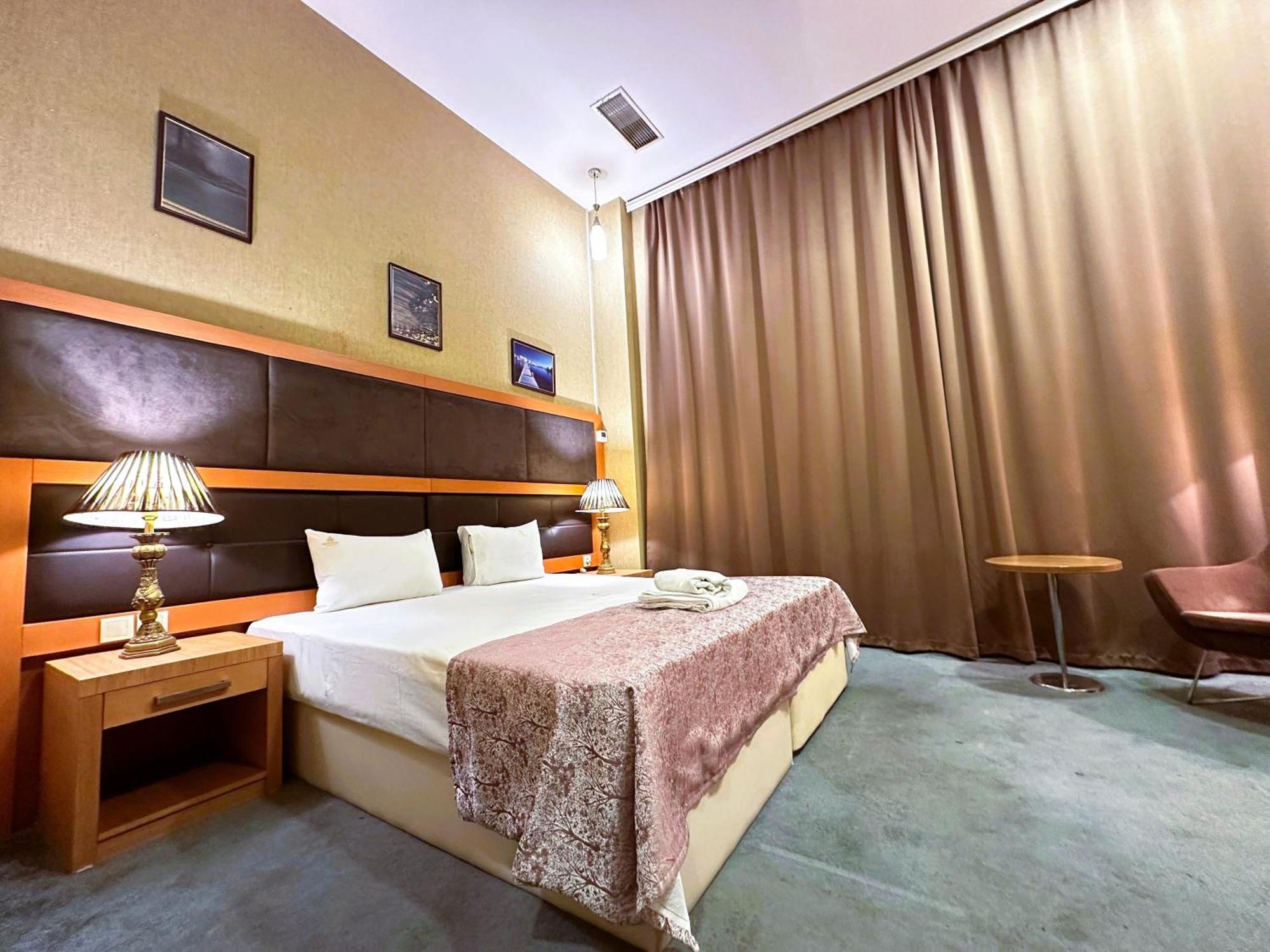 Gm City Hotel Baku Ruang foto